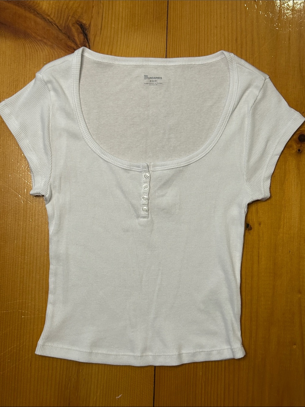 100 % cotton babydoll classic White cropped comfy Scoop Neck Ribbed Henley Tee